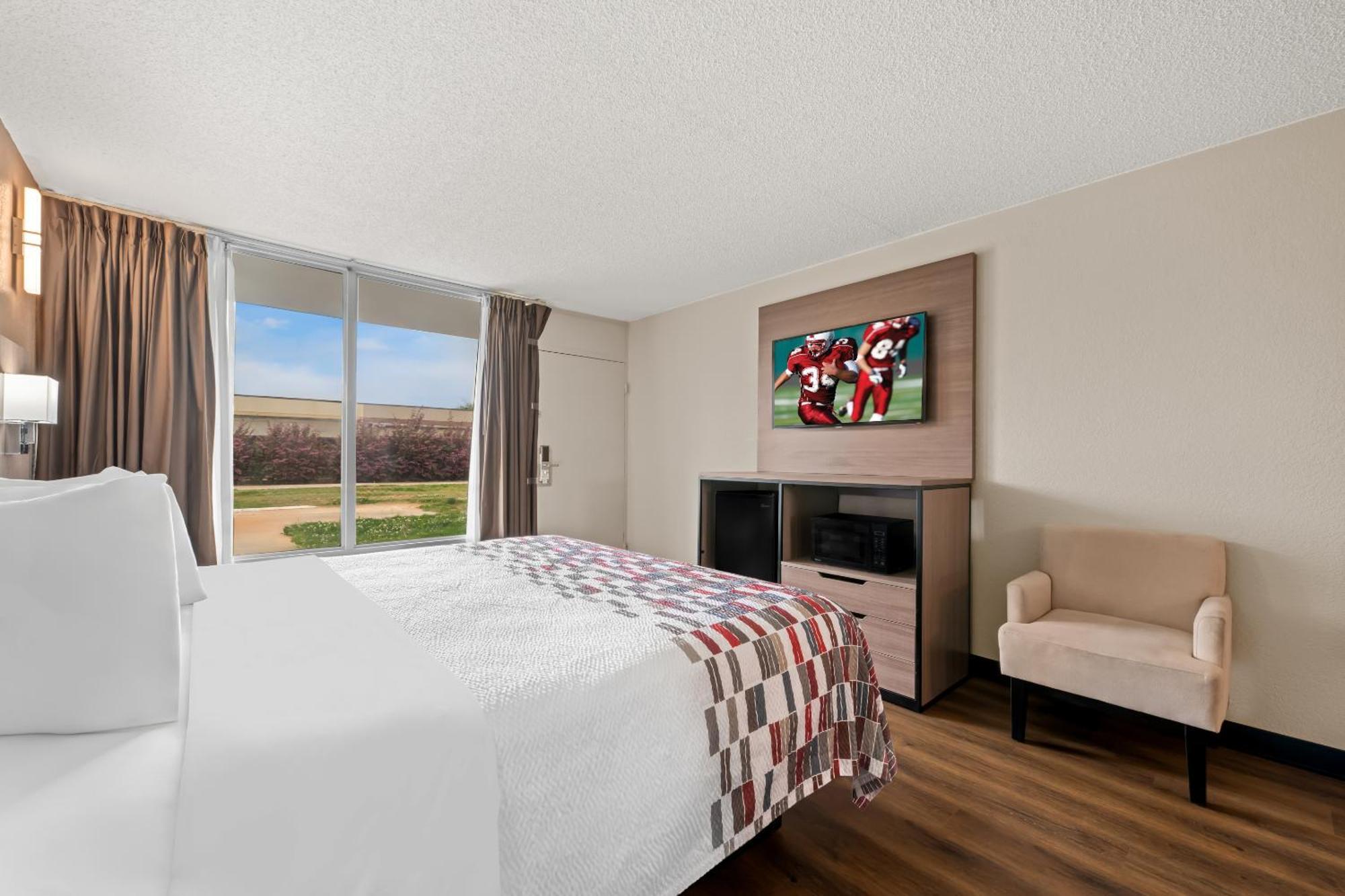 Red Roof Inn Charlotte - Airport Exterior photo